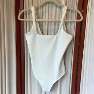 Good American White Thong Bodysuit Square Neck Size Small (1)